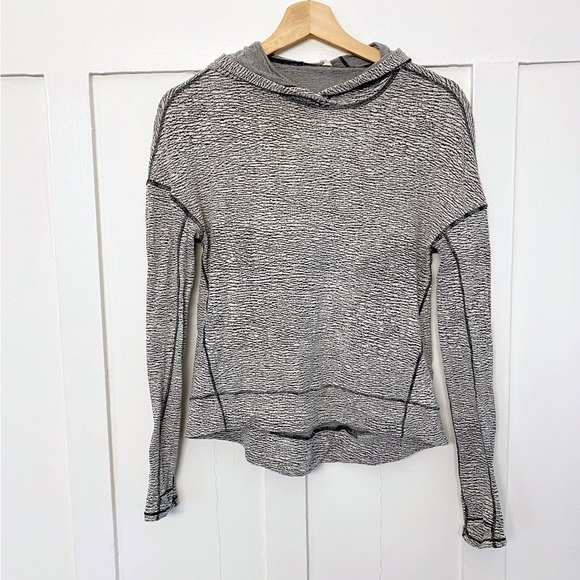 Lulu long sleeve running top - Picture 3 of 11